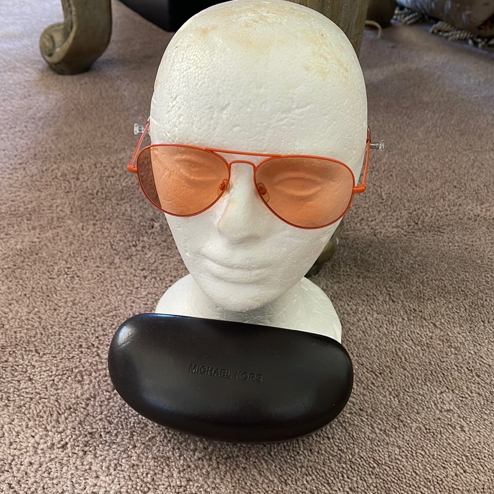 Michael Kors sunglasses 😎